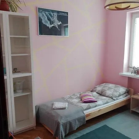 Willanow Hostel
